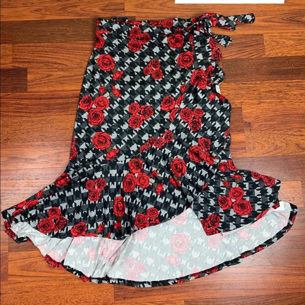 Lularoe Bella Wrap Skirt